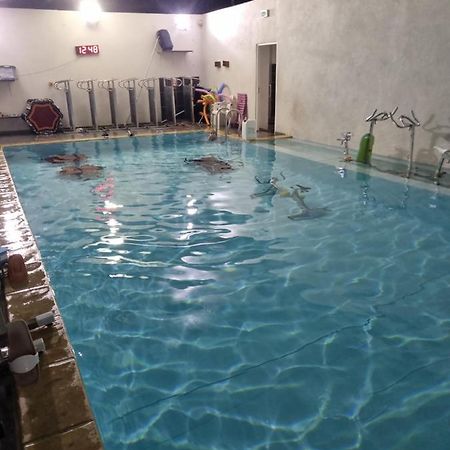 Sci Aquazen Loisirs Detente Saint-Mitre-les-Remparts エクステリア 写真