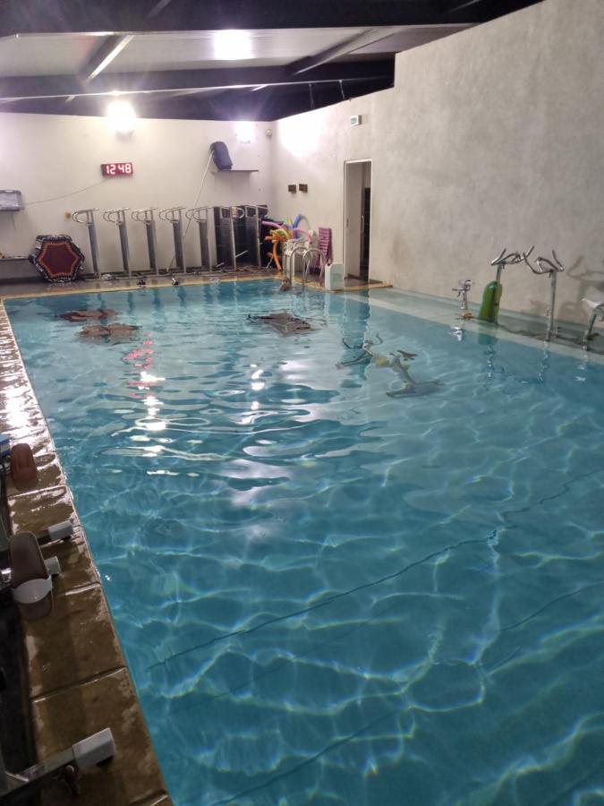 Sci Aquazen Loisirs Detente Saint-Mitre-les-Remparts エクステリア 写真